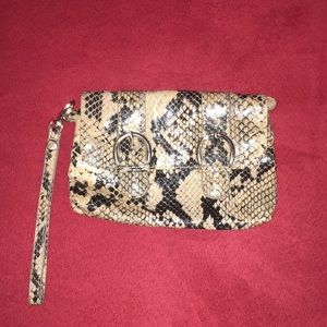 Small Snakeskin print Wristlet